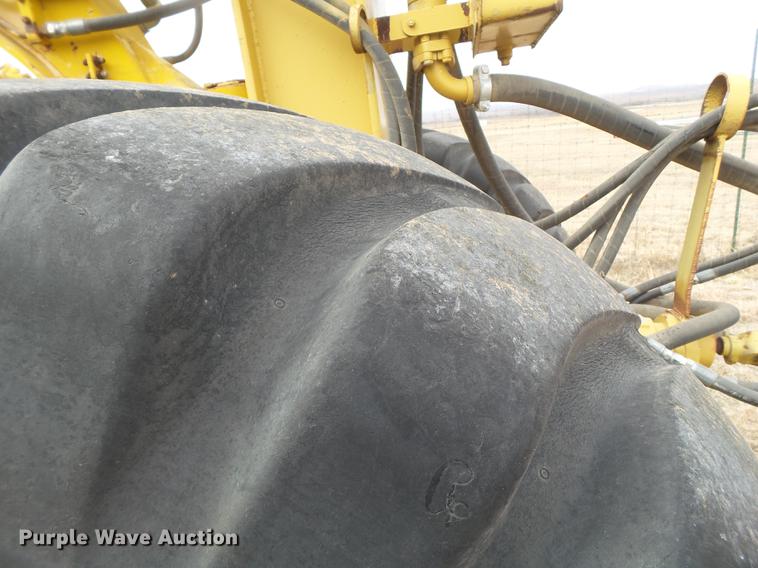 image for item EI9705 1977 Caterpillar 613B scraper