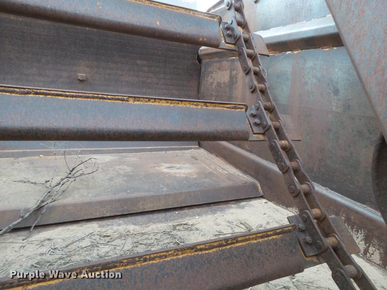 image for item EI9705 1977 Caterpillar 613B scraper