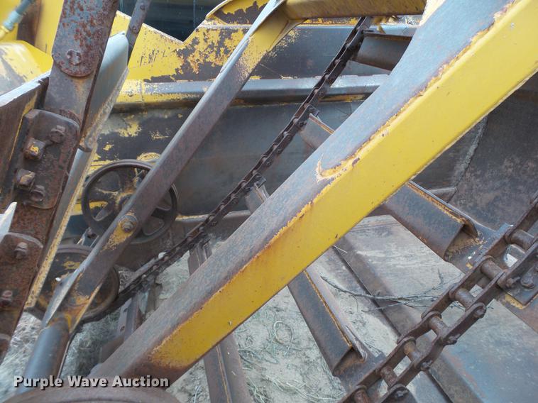 image for item EI9705 1977 Caterpillar 613B scraper