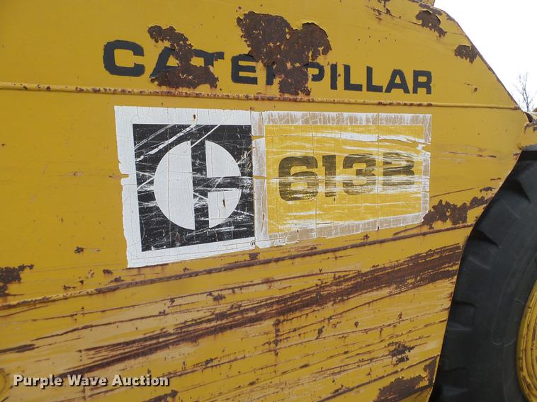 image for item EI9705 1977 Caterpillar 613B scraper