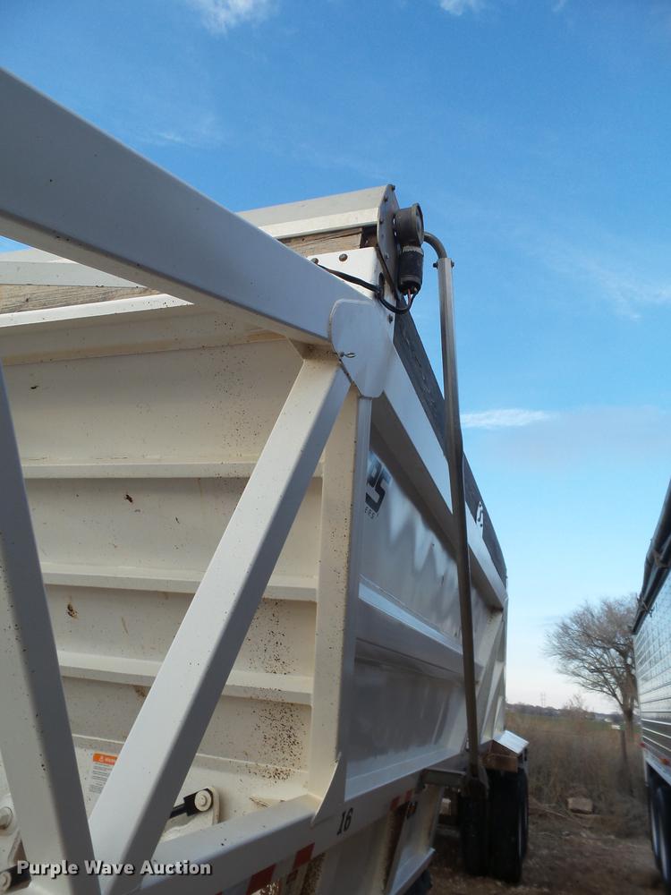 image for item EI9717 2013 CPS Manac 4BZ40A000 bottom dump trailer