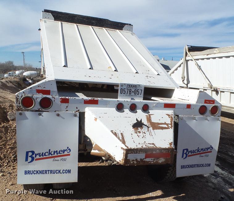 image for item EI9719 2008 CTS BDT-40 bottom dump trailer