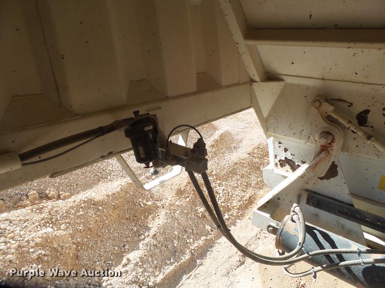 image for item EI9719 2008 CTS BDT-40 bottom dump trailer