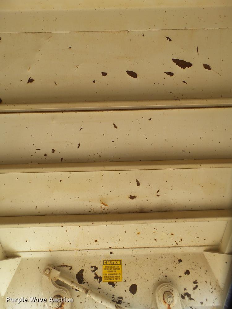 image for item EI9719 2008 CTS BDT-40 bottom dump trailer