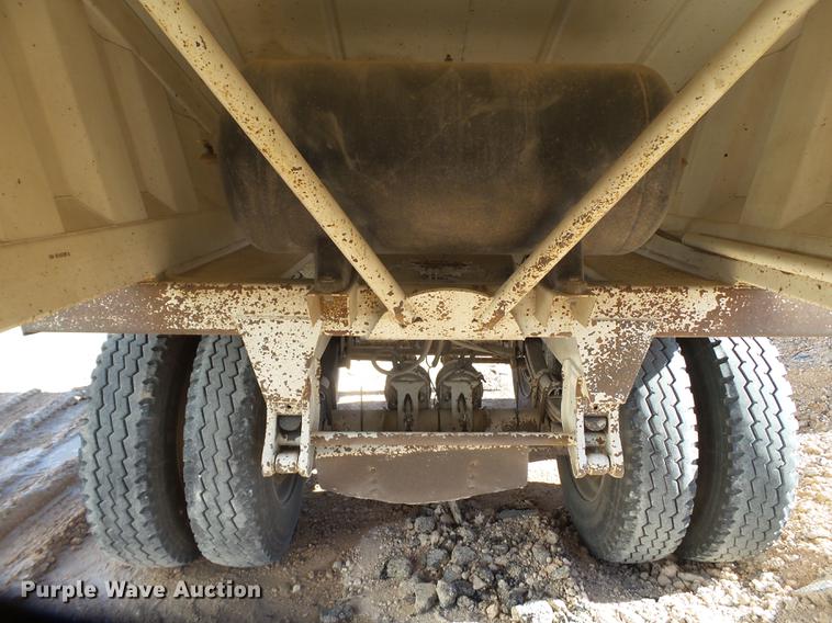 image for item EI9719 2008 CTS BDT-40 bottom dump trailer