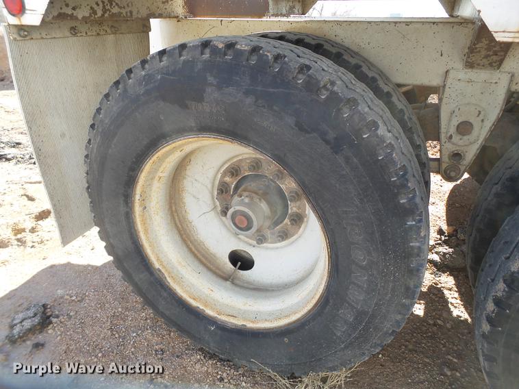 image for item EI9719 2008 CTS BDT-40 bottom dump trailer