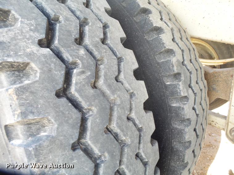 image for item EI9719 2008 CTS BDT-40 bottom dump trailer