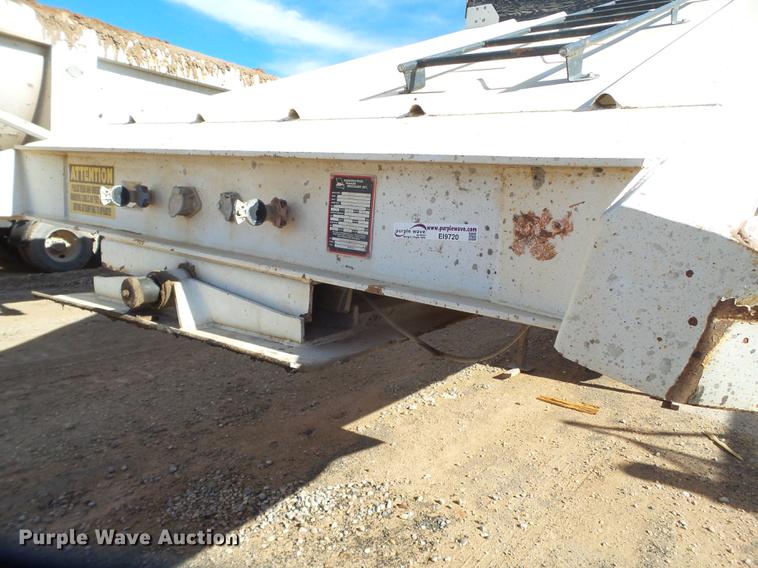 image for item EI9720 2008 CTS BDT-40 bottom dump trailer