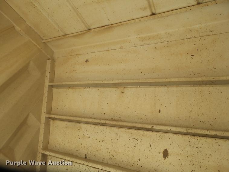 image for item EI9720 2008 CTS BDT-40 bottom dump trailer