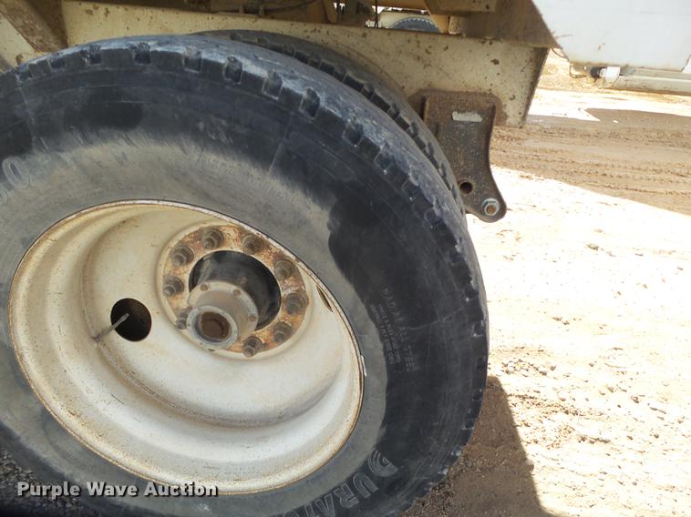 image for item EI9720 2008 CTS BDT-40 bottom dump trailer