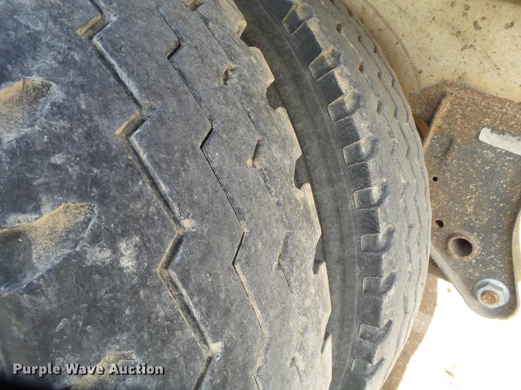 image for item EI9720 2008 CTS BDT-40 bottom dump trailer