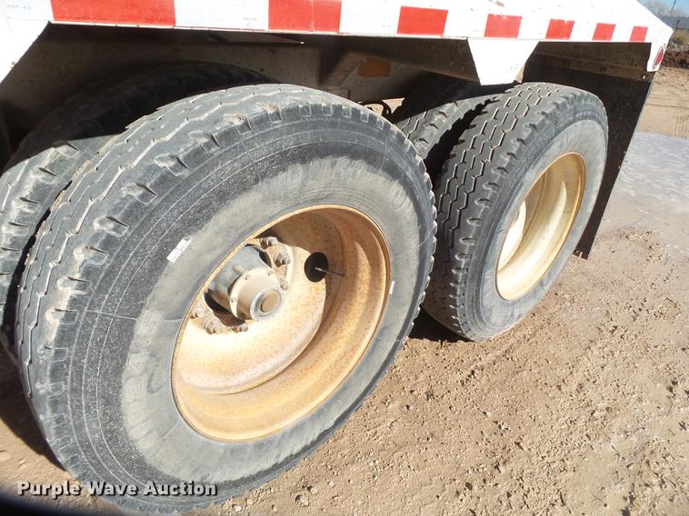 image for item EI9720 2008 CTS BDT-40 bottom dump trailer