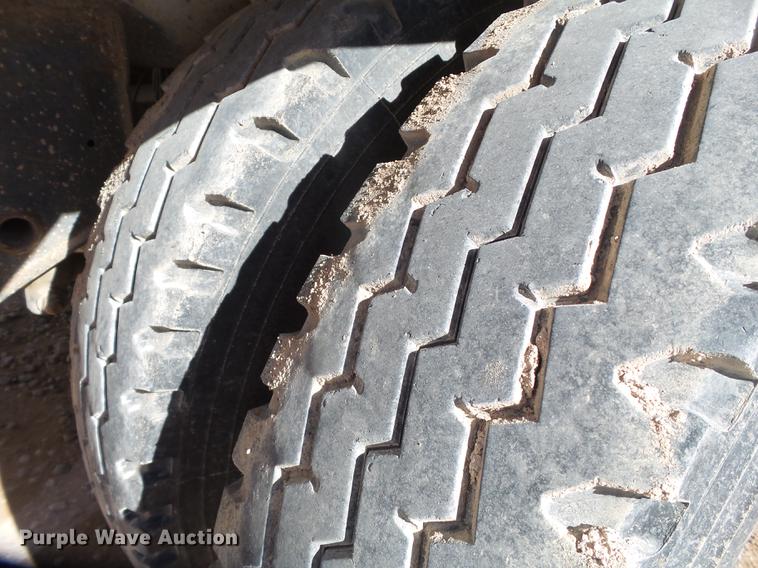 image for item EI9720 2008 CTS BDT-40 bottom dump trailer