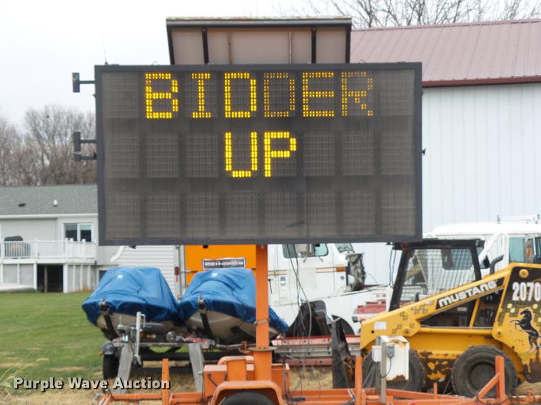 image for item EM9010 2000 Wanco WTLMB-S-LLAM message board