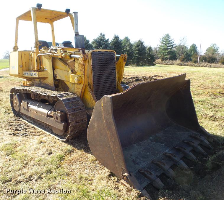 image for item EM9016 1990 John Deere 755B track loader