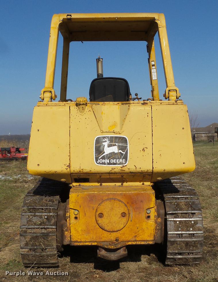 image for item EM9016 1990 John Deere 755B track loader