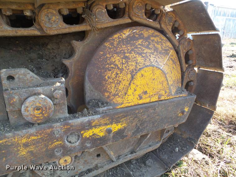 image for item EM9018 1979 John Deere 550C dozer