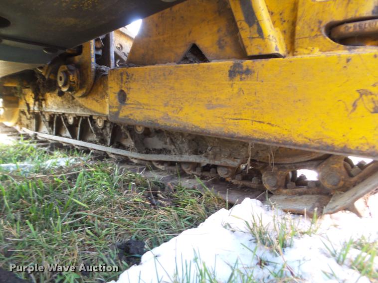 image for item EM9018 1979 John Deere 550C dozer