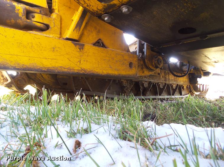 image for item EM9018 1979 John Deere 550C dozer