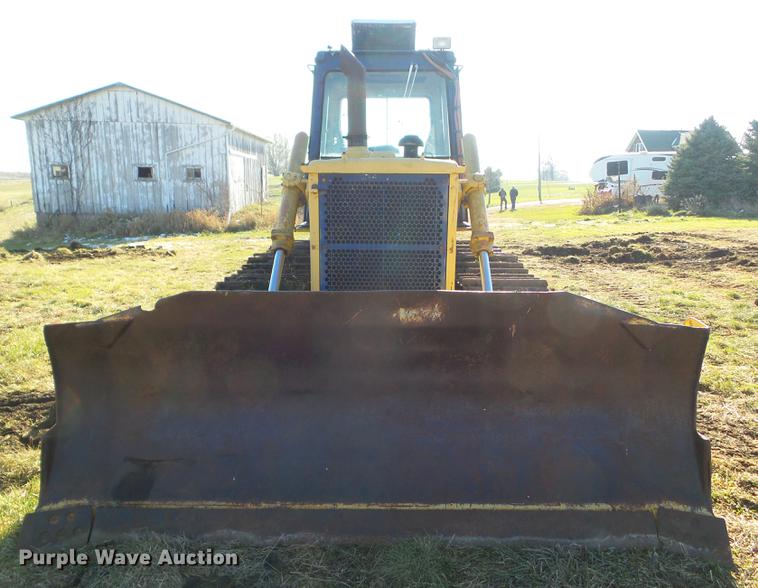 image for item EM9019 1992 Komatsu D68E-1 dozer