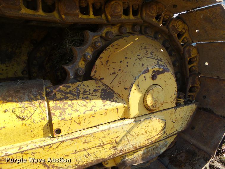 image for item EM9019 1992 Komatsu D68E-1 dozer