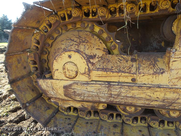 image for item EM9019 1992 Komatsu D68E-1 dozer