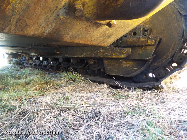 image for item EM9019 1992 Komatsu D68E-1 dozer