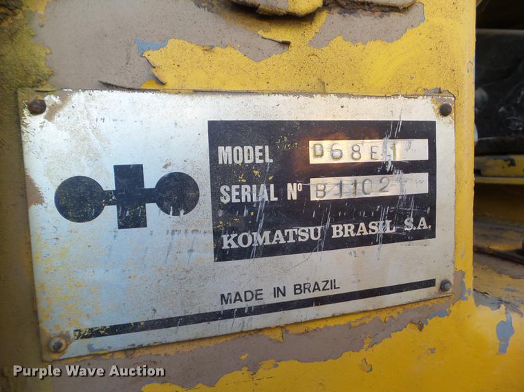 image for item EM9019 1992 Komatsu D68E-1 dozer