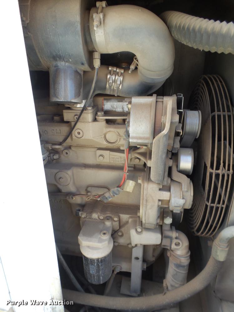 image for item EN9620 1999 GMC T6500 road striper truck