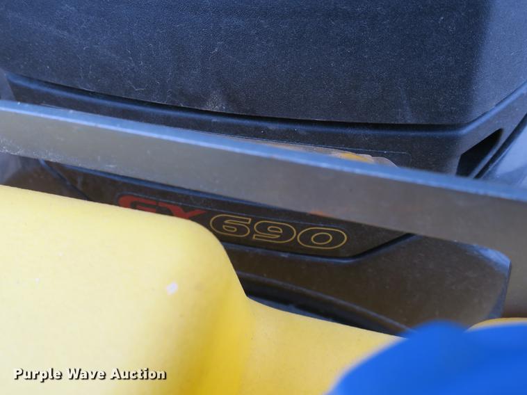 image for item EO9436 Wacker CRT36 trowel