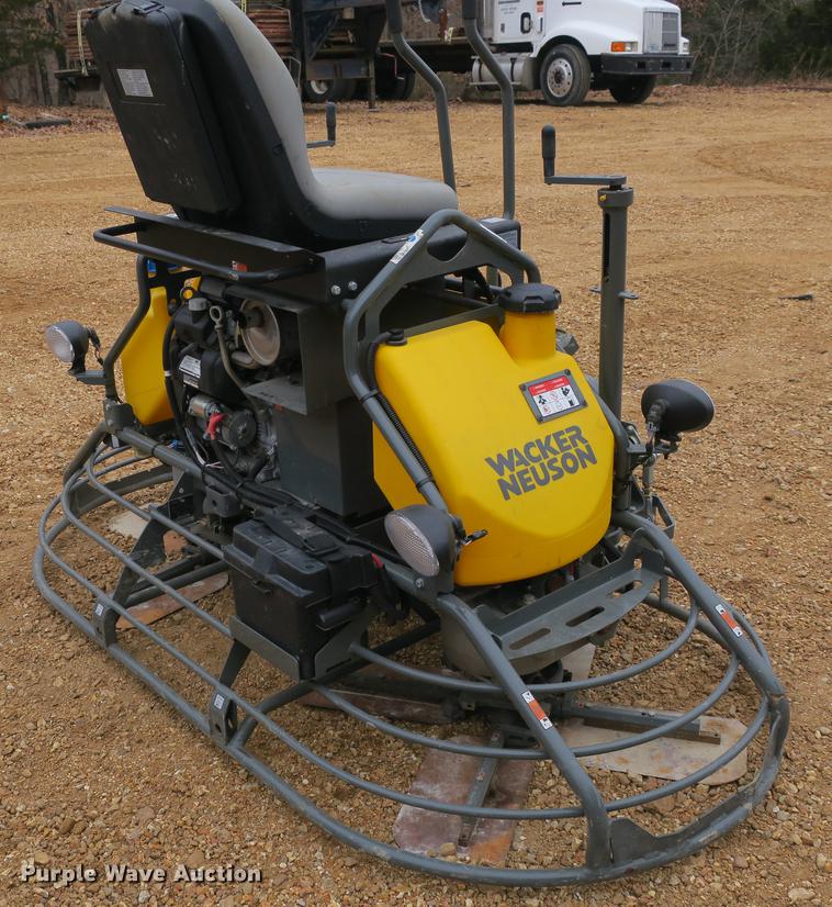 image for item EO9437 Wacker CRT36 trowel