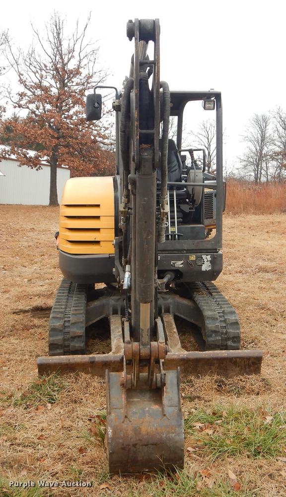 image for item ER9261 2012 Volvo EC35C mini excavator