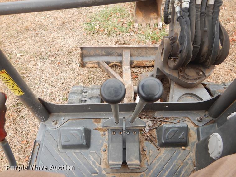 image for item ER9261 2012 Volvo EC35C mini excavator