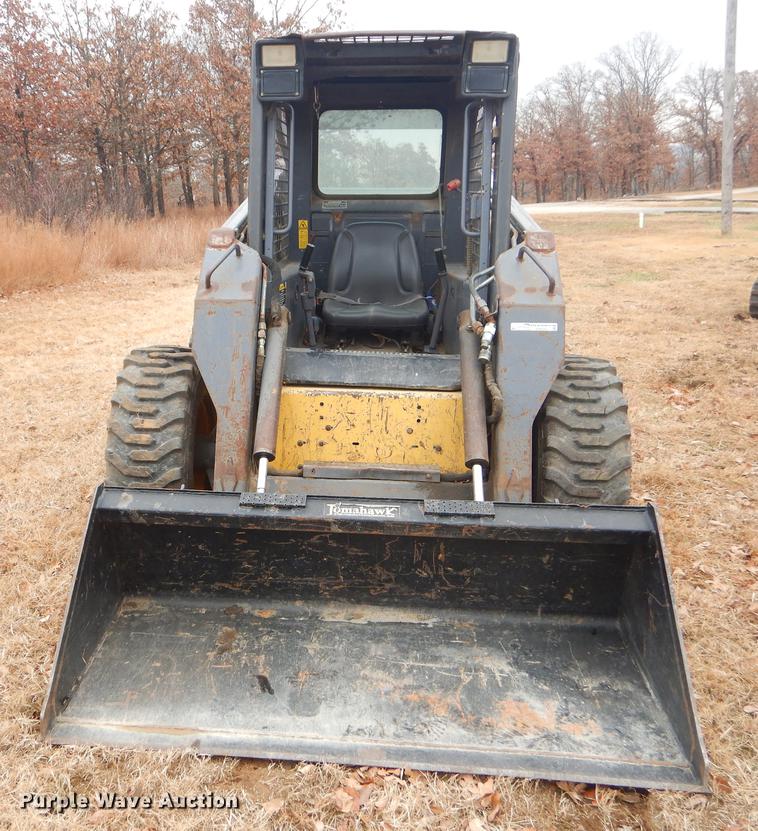 image for item ER9262 New Holland LS180 skid steer