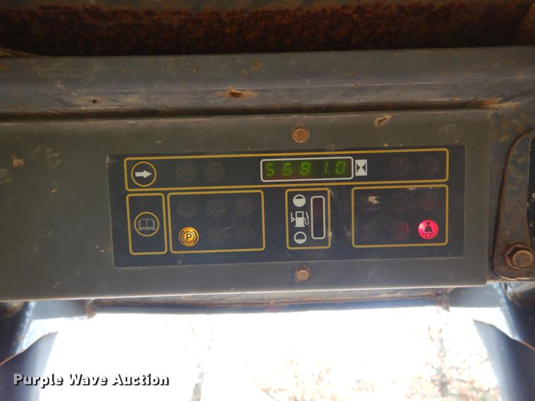 image for item ER9262 New Holland LS180 skid steer