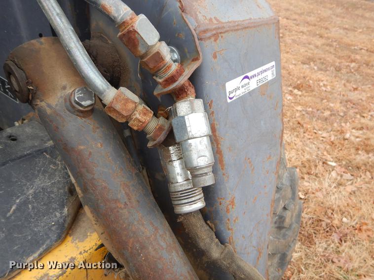 image for item ER9262 New Holland LS180 skid steer