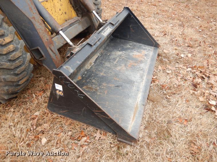 image for item ER9262 New Holland LS180 skid steer