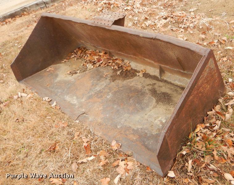 image for item ER9262 New Holland LS180 skid steer