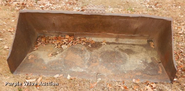 image for item ER9262 New Holland LS180 skid steer