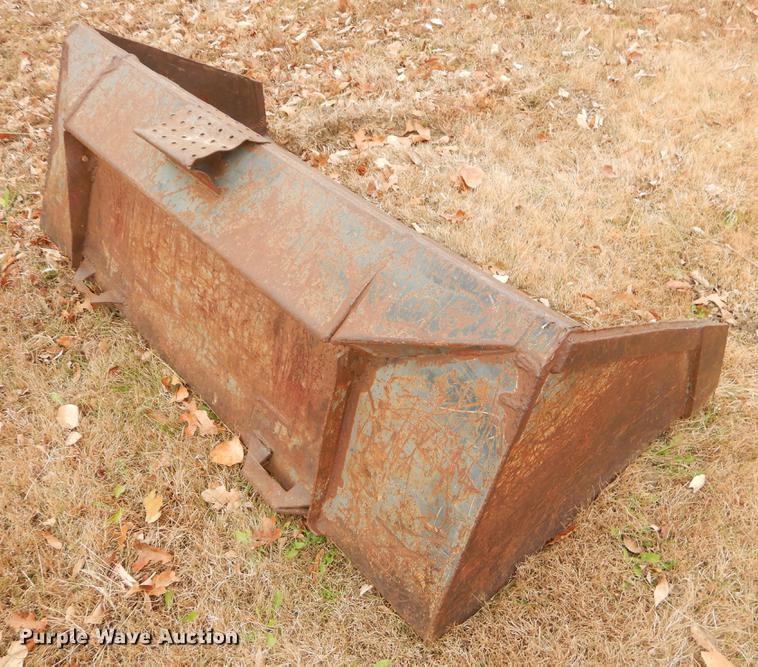 image for item ER9262 New Holland LS180 skid steer