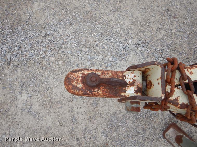 image for item ER9273 1999 Ingersoll Rand 185 air compressor