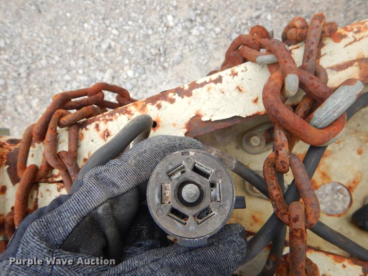 image for item ER9273 1999 Ingersoll Rand 185 air compressor