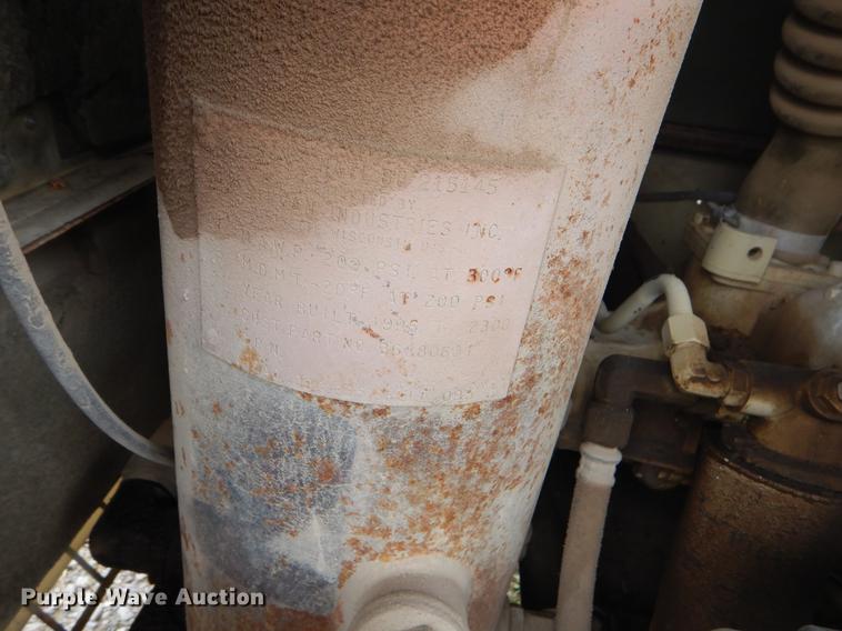 image for item ER9288 Ingersoll Rand 185 air compressor