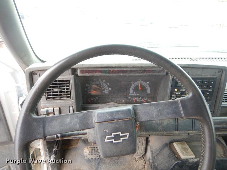 image for item ER9291 1999 Chevrolet C6500 dump truck