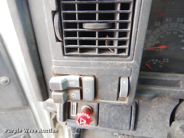 image for item ER9291 1999 Chevrolet C6500 dump truck