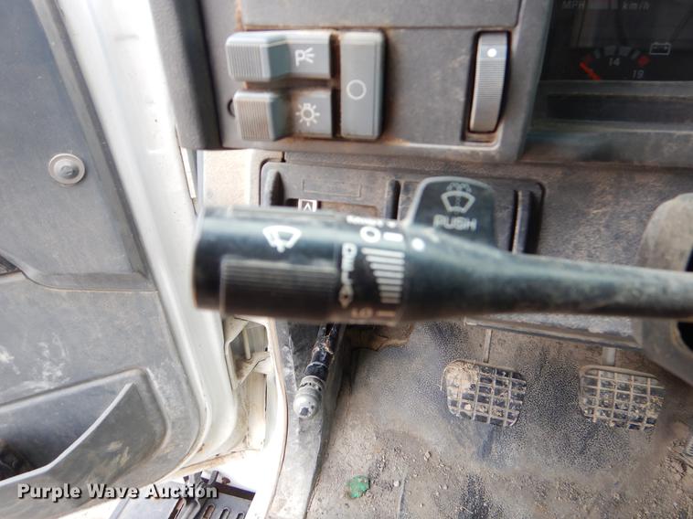 image for item ER9291 1999 Chevrolet C6500 dump truck