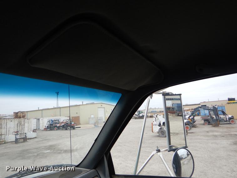 image for item ER9291 1999 Chevrolet C6500 dump truck