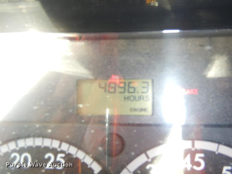 image for item ER9302 2005 Freightliner Business Class M2 bucket truck