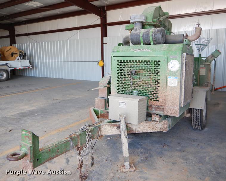 image for item ER9304 Intimidator Bandit 1590 wood chipper