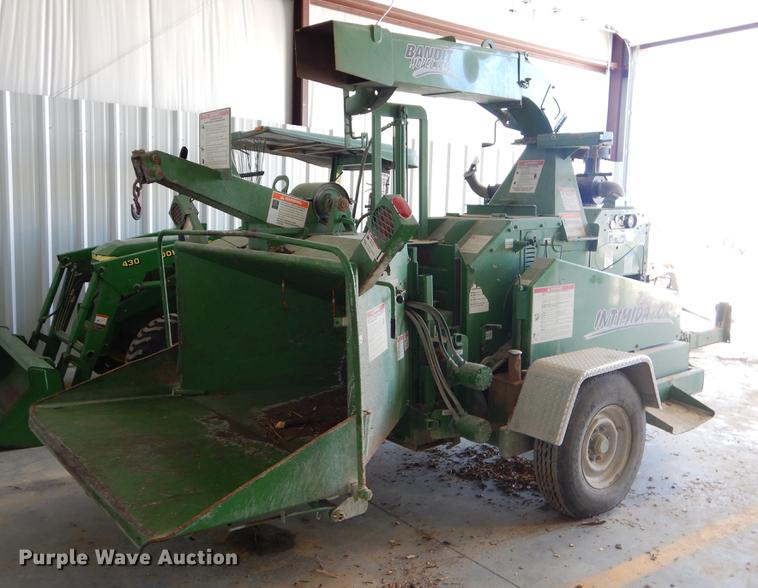 image for item ER9304 Intimidator Bandit 1590 wood chipper